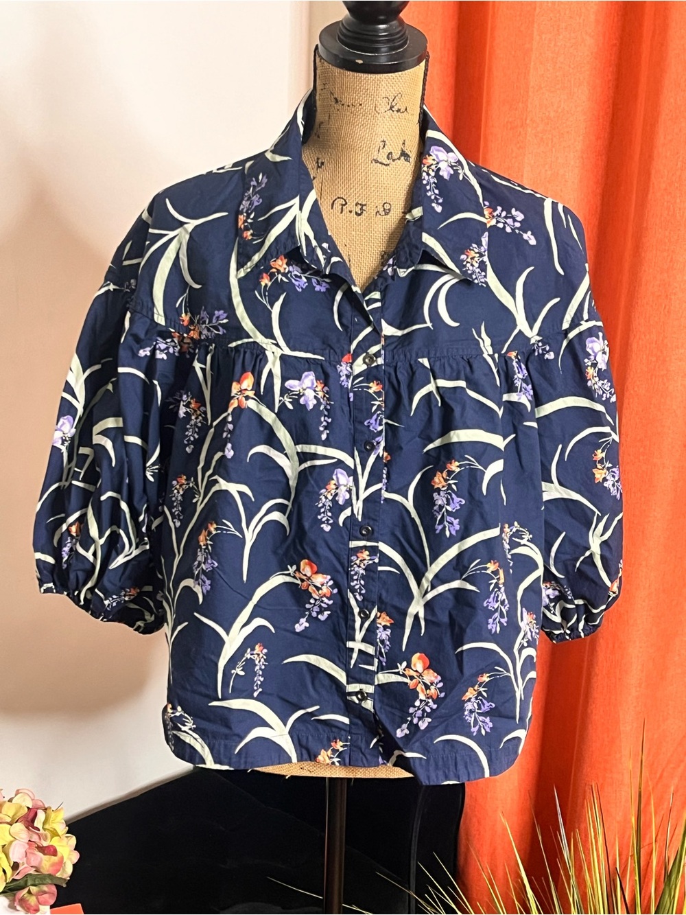 Anthropologie Navy Floral Button-Front Puff Sleeve Blouse